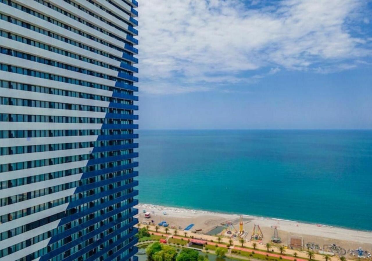 Orbi City Sea View Batumi Esterno foto