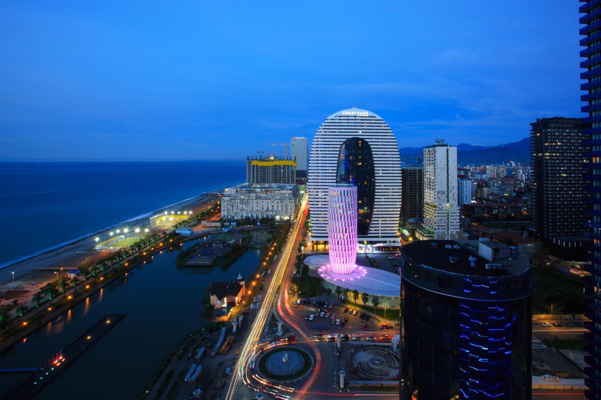Orbi City Sea View Batumi Esterno foto